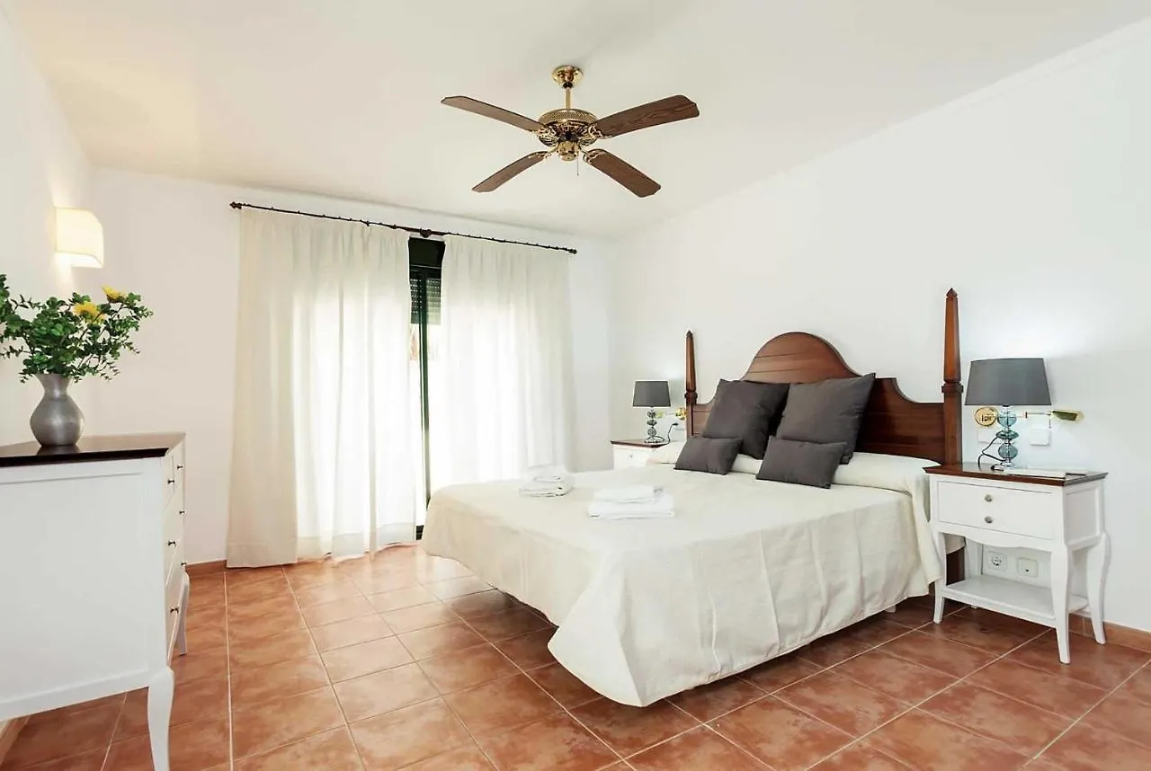 Nogues Villa Cala de Sant Vicenc